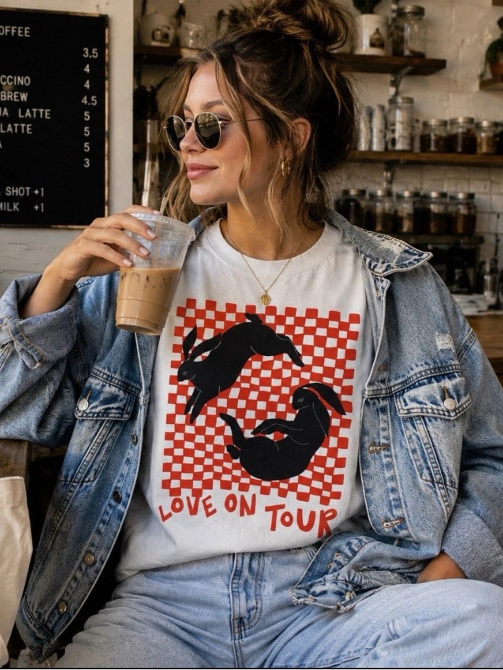 Harry Styles Love On Tour 2021 Concert T Shirt Medium Rabbit Graphic Tour Tee